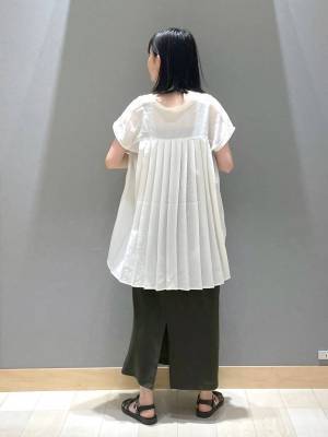 週7で着させてーッ！！ 【グローバルワーク】後ろ姿も抜かりナシ♡「上品ブラウス」