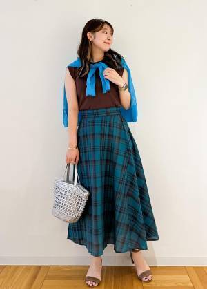 脱・地味見え！ 【ROPÉ PICNIC】着映え力抜群♡ 1枚で主役級の「チェックスカート」