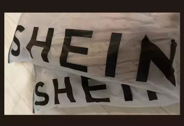 めーっちゃ可愛くて履き心地も感動…！【SHEIN】え、こんなに万能なの！？”ホワイトサンダル”コーデ4選