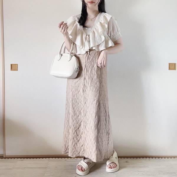 めーっちゃ可愛くて履き心地も感動…！【SHEIN】え、こんなに万能なの！？”ホワイトサンダル”コーデ4選