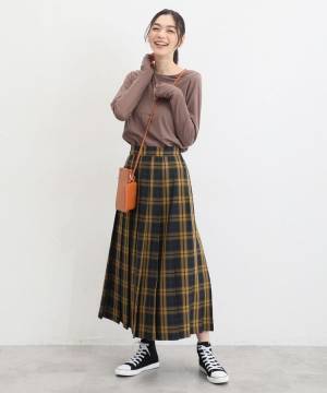 待って、即買い級じゃん♡【ハニーズ】今買って損ナシ！ 初秋も着られる「チェック柄アイテム」