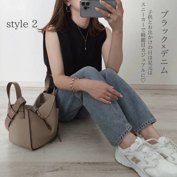 新作なのに在庫わずか！！【GU】で大ヒット中HIT！ きれい見え「大人ブラウス」が買い！