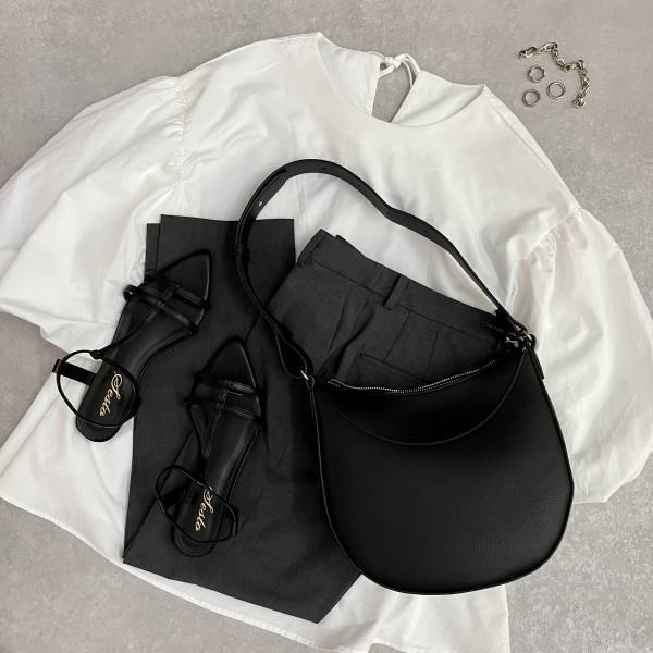 ＜ホワイト×グレー＞は一年中「好き」！！【ユニクロ・GU・ZARA】で”今すぐマネしたい”コーデ特集