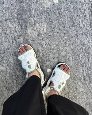 買い足したい♡ 晩夏の【おしゃれサンダル】って？