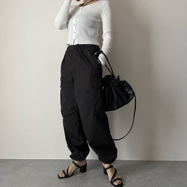 やっぱコレ「穿き心地がとっても楽」で最ッ高…♡【UNIQLO　U】「ゆったり」感が天才な“ボトムス”紹介