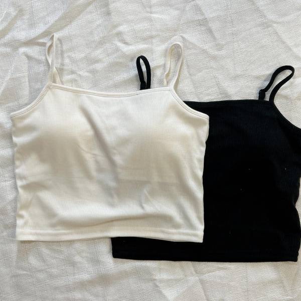 「マジで使いやすい！」「むちゃくちゃヘビロテ中」と歓喜【しまむら】「値札二度見」の”激安インナー”