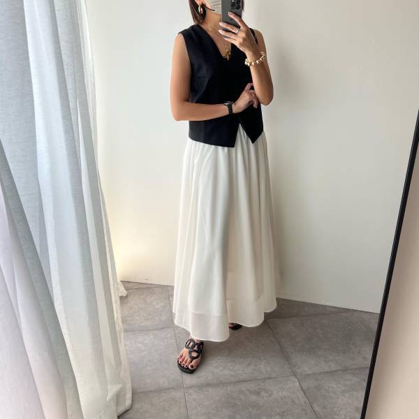 【完全に一目惚れ】「完璧」で「惚れた」【ZARA】”最強ベスト”が「理想的」って噂