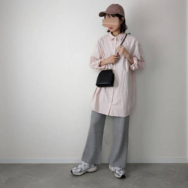 「バズり確定」？！＜これ、買って大正解だったやつ＞【ユニクロ】「ストレスフリー」の”新作ボトムス”