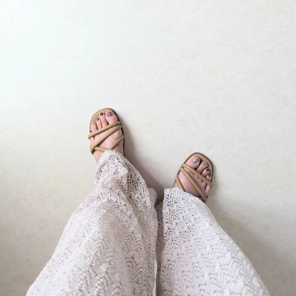 こんなの求めてました♡【ユニクロ】売れてる理由に納得！ 大人シンプルな「夏サンダル」