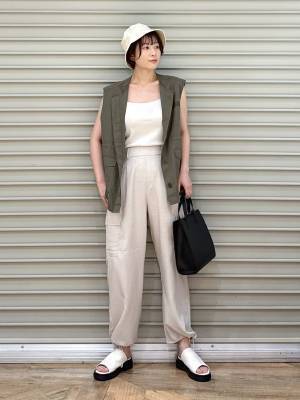 こりゃ、優秀アイテムだッ♡【グローバルワーク】羽織るだけでこなれ感UP！「ミリタリージレ」