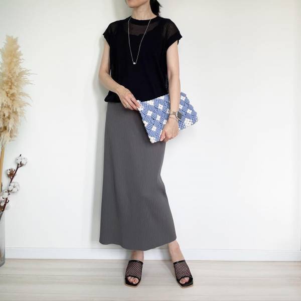 在庫消える前に【GU】へ急げ！ さらりと涼し気♡「サマーセーター」