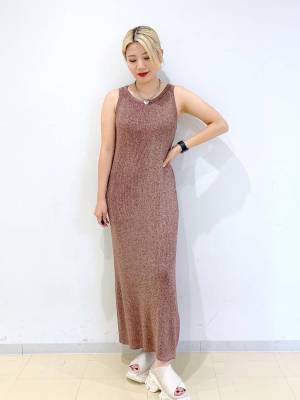 ハイ！ 買いまーす♡【JEANASIS】秋口まで長ーく着られる！「ラメニットワンピ」