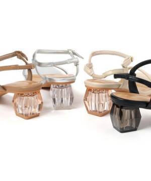 こんな可愛いのあったんだ！【グローバルワーク】お値下げ価格に涙♡「ジュエリーサンダル」