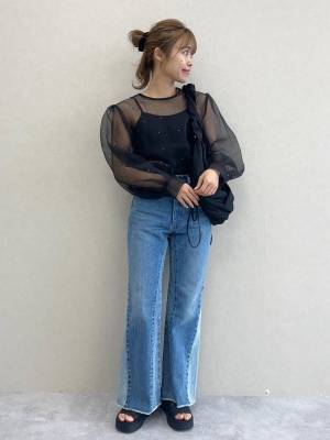 可愛さハンパないって♡【ローリーズファーム】1枚でオシャレ上級者！「最旬ブラウス」