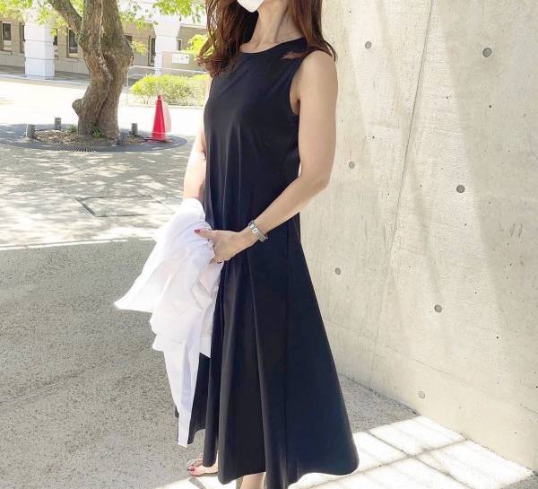 ＜何着よう？→ コレが正解！＞【ユニクロ】暑い夏こそ頼りたい！ 涼しげ「サマーワンピ」