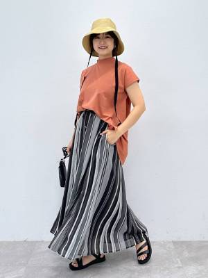 マジで値下げしていいの！？【グローバルワーク】ひんやり接触冷感付き♡「大人っぽTシャツ」