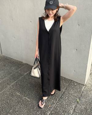 「イロチで持ってる」って♡【ユニクロ】マニアの間で大人気！ シンプル「優秀タンク」