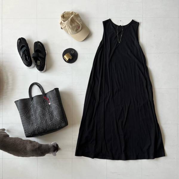 レベチなやつ見ーっけ♡【ユニクロ】大人女子がこぞって買ってる！？「きれいめワンピ」