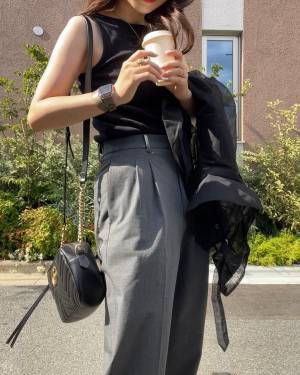 それどこの？って褒められる♡ 【ユニクロ】プチプラで優秀！ 話題の「ノースリーブT」