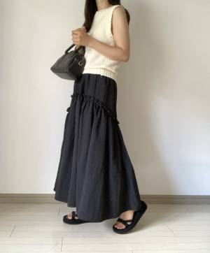 デザインに「一目惚れ♡」韓国セレクトショップ【Samoyed】の毎年履きたくなる“スエードサンダル”