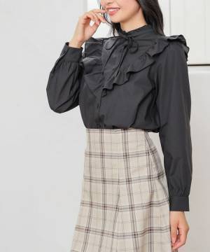 バズり予感ぷんぷん！！【ハニーズ】オンオフ問わず一軍確定♡「リボンブラウス」