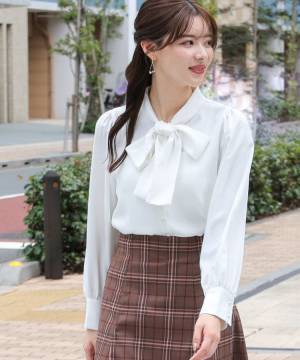 バズり予感ぷんぷん！！【ハニーズ】オンオフ問わず一軍確定♡「リボンブラウス」