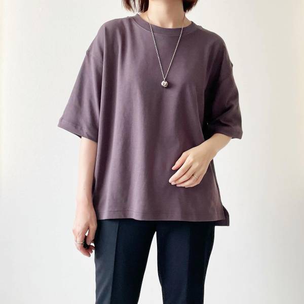 残暑もこれさえあれば怖くない！【接触冷感トップス】で、オシャレしながら涼しく♡