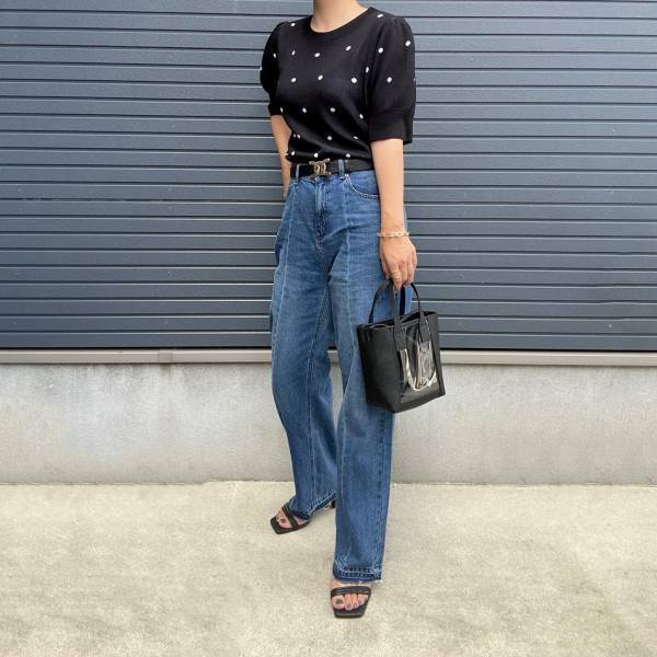 「脚長効果がエグい！」「お腹むっちゃ楽」と感動♡【しまむら】超高見え“デニム”紹介