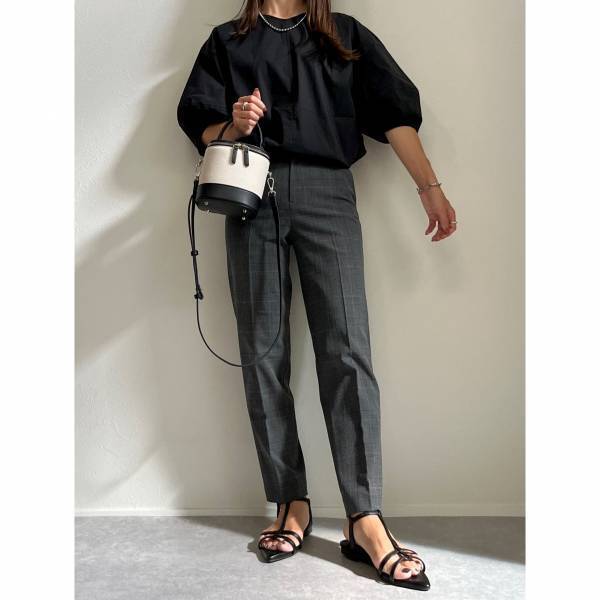 ＜今から秋冬も着れちゃう！＞何とでも「相性」良すぎッ！【ユニクロ】“チェックボトムス”着回しコーデ集