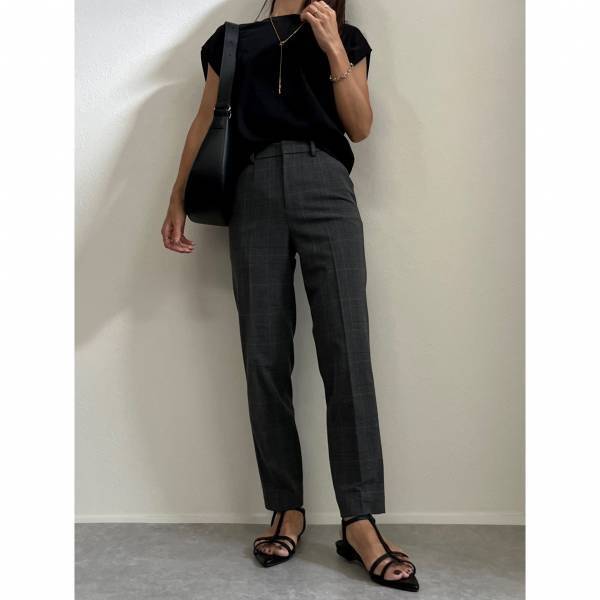 ＜今から秋冬も着れちゃう！＞何とでも「相性」良すぎッ！【ユニクロ】“チェックボトムス”着回しコーデ集