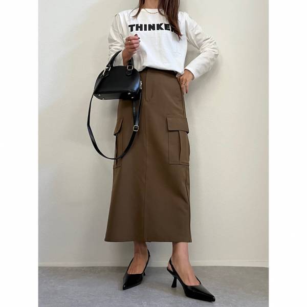 「高見え」する生地感◎2490円は「買い」！【GU】“カーゴナローロングスカート”が可愛い！
