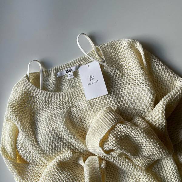 「軽〜い着心地」で超感動ッ！！買って大正解！【ユニクロ】夏秋にピッタリ♡“メッシュセーター”まとめ