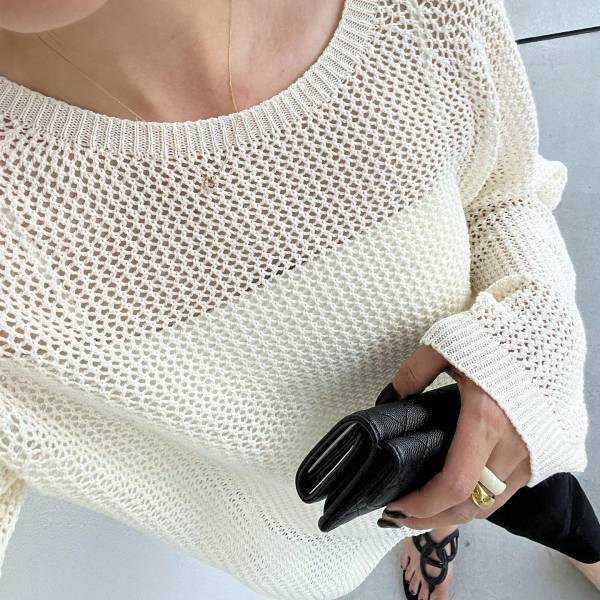 「軽〜い着心地」で超感動ッ！！買って大正解！【ユニクロ】夏秋にピッタリ♡“メッシュセーター”まとめ