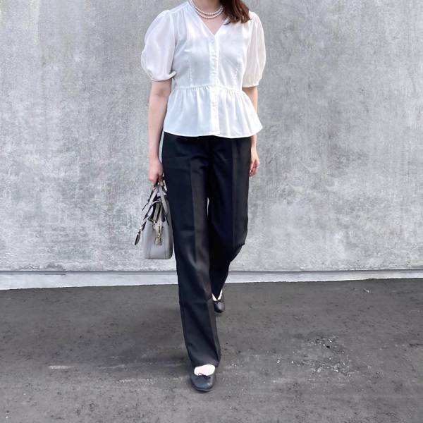 この組み合わせが最強！こなれ感溢れる【モノトーンコーデ】