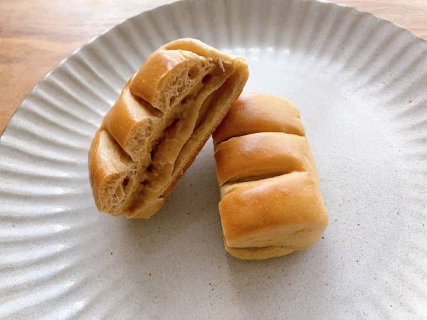 「マロンクリーム」がたまらんウマさ！！パクパク食べちゃう…♡【セブンイレブン】秋っぽ“和栗クリームパン”紹介