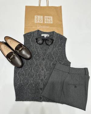 《買って間違いない…！》「秋先取り」しちゃお♡【ユニクロコラボ】着回し抜群！“新作優秀ベスト”まとめ