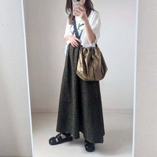 《激カワ》即「お持ち帰り」しちゃった…♡【しまむら】「シルエット」天才な“レオパードスカート”紹介