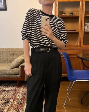 「買い足して、これで4色目」！！イロチ買い推奨！【ユニクロ】のキレイめな“タックワイド”が最強