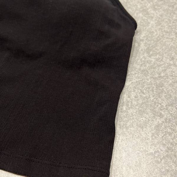 【GU新作】「今年大流行」のアメスリタンクを使ったまだ暑い今からできる”秋先取りコーデ”