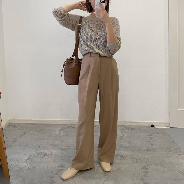 ＜絶対買い＞『スタイルアップ』ガチでスゴイ…！！【ユニクロ】今の時期「ピッタリ」“メッシュセーター”コーデ紹介