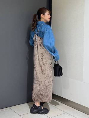 NEXTブームは、これでしょ♡【ローリーズファーム】上品で大人っぽ！「ベロアキャミワンピ」