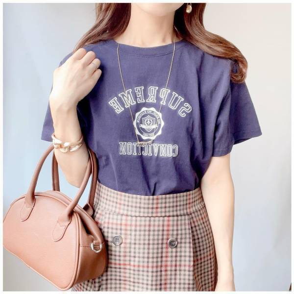 「これはヘビロテ確定です♡」【しまむら】何枚あってもイイ！「優秀ロゴT」