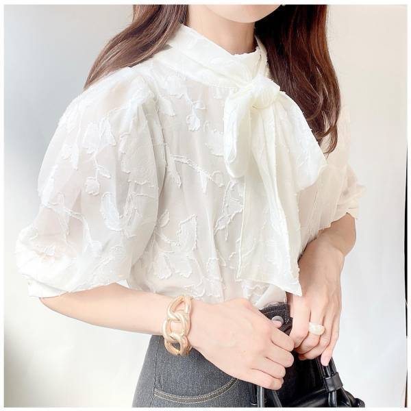 頼む！ 売り切れないでくれェ（泣）【しまむら】透け感がたまらん♡「シアートップス」