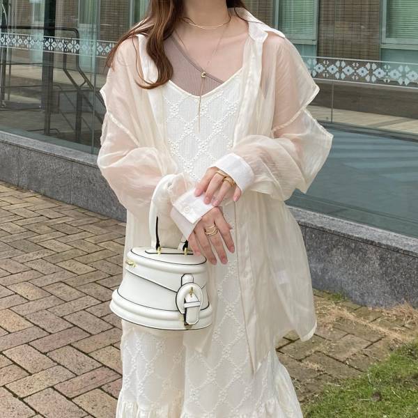 頼む！ 売り切れないでくれェ（泣）【しまむら】透け感がたまらん♡「シアートップス」