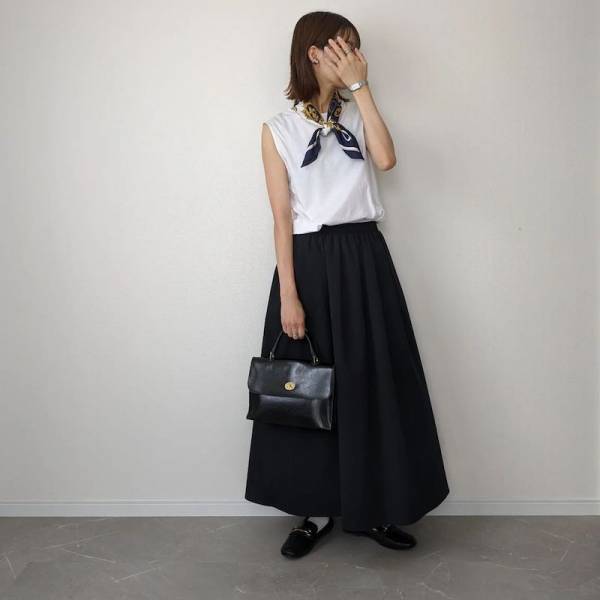 《待望》「これはもうマストバイでした♡」【ユニクロ】「秋冬」も着回し可能“ロングスカート”まとめ