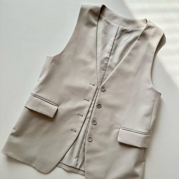 セール商品から新作まで！【GU】今買って損ナシ♡ 着回し力抜群の「ジレ・ベスト」