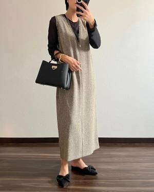 きゅ、990円ってマジ！？ 【ユニクロ】秋物合わせもハマる♡ 「黒シアートップス」