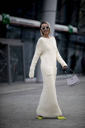 「秋もやっぱり白が着たい！」海外ファッショニスタに学ぶ秋に着るホワイトコーデ5選