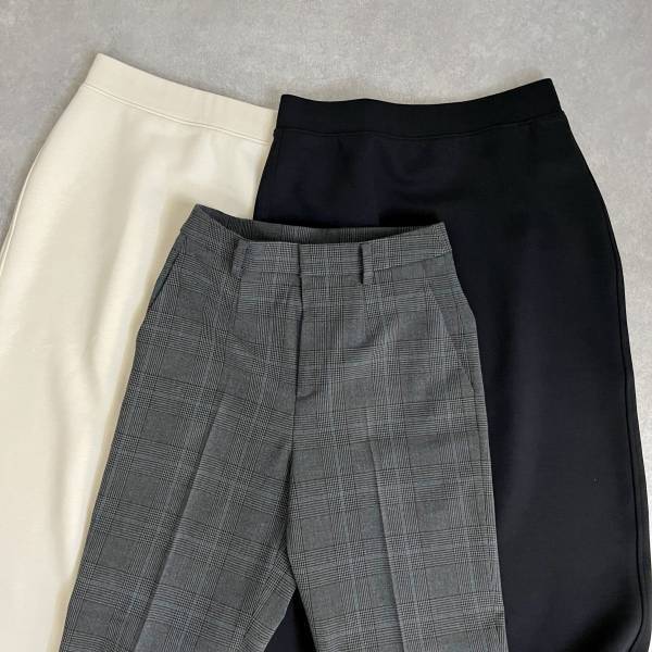 「着回し抜群」で毎年使える！？【UNIQLO】ボトムスを合わせた”ジレコーデ”3選