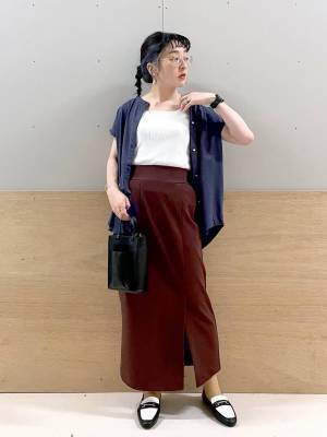 スッキリ見えなら断然これ！ 【グローバルワーク】秋カラーも大人可愛い♡「Iラインスカート」